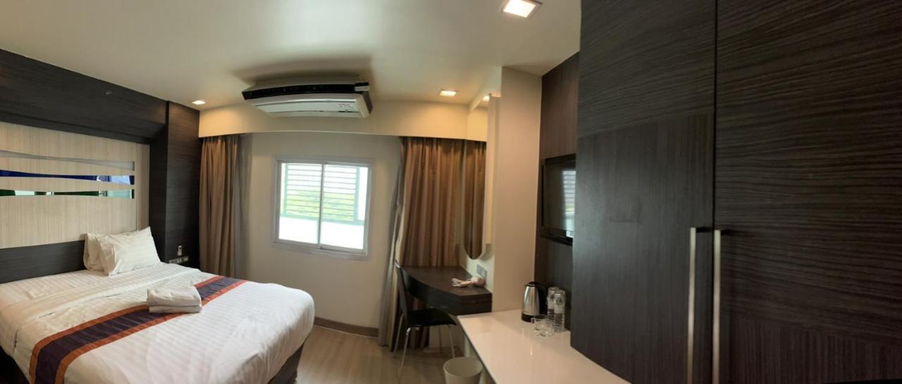 Orion Rooms Sukhumvit 11 Bangkok Extérieur photo